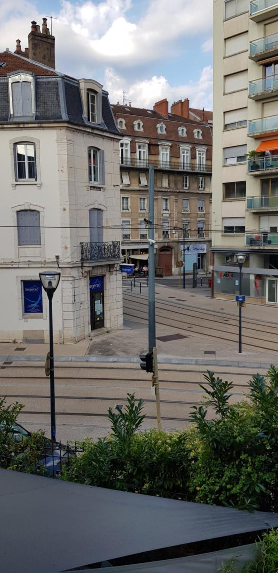 Апартаменты Le Carnot 2 Безансон Экстерьер фото